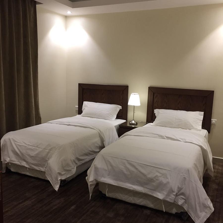 Asfar Plaza Al Khobar Exterior photo